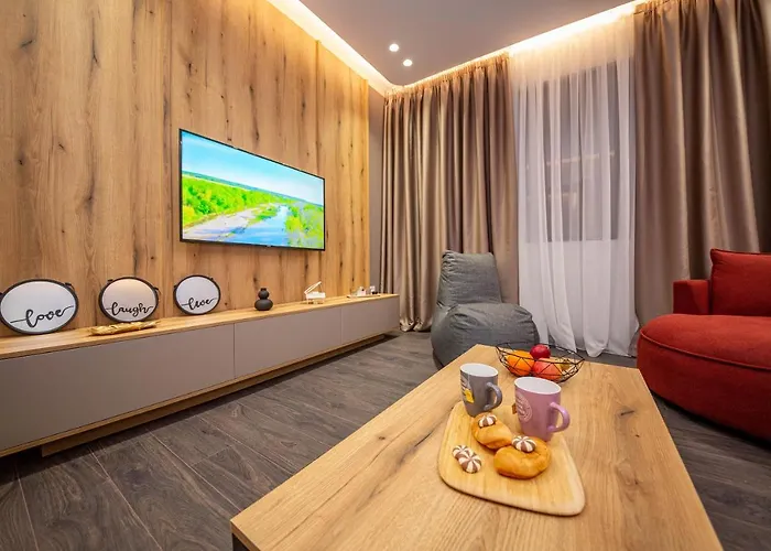 Blloku Unique * ティラナ